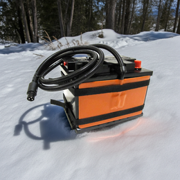 Defa yhteensopiva akkul&auml;mmitin talvessa